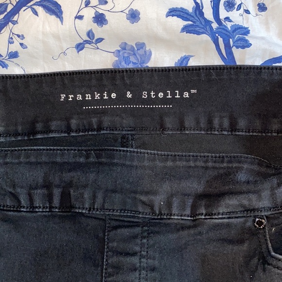 Capri size 18w - Picture 2 of 5